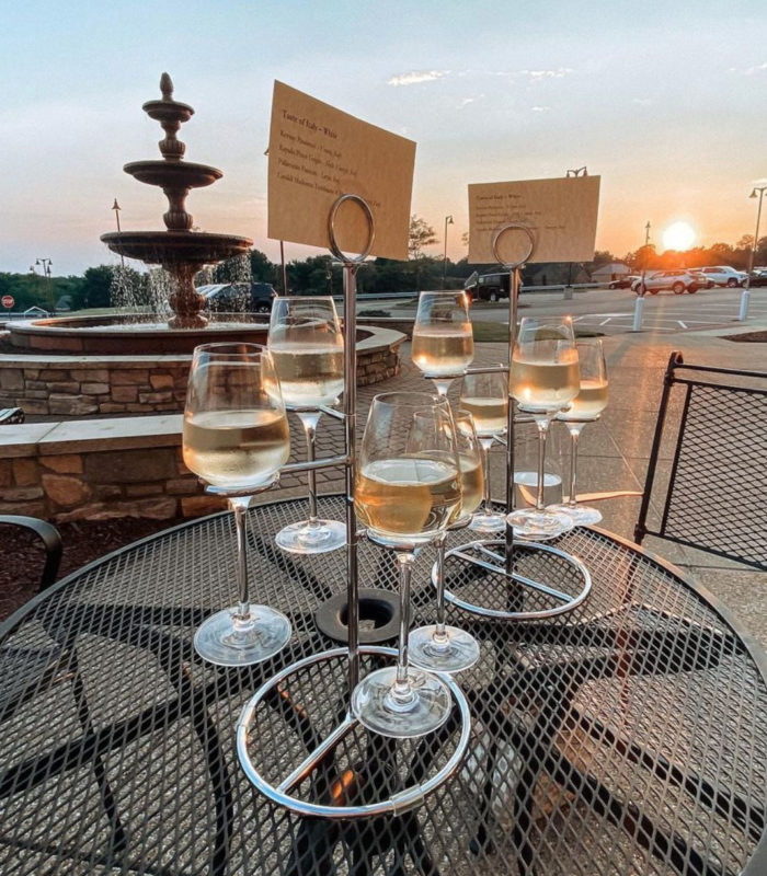 About Apericena Wine Bar l Upper St Clair, Pittsburgh